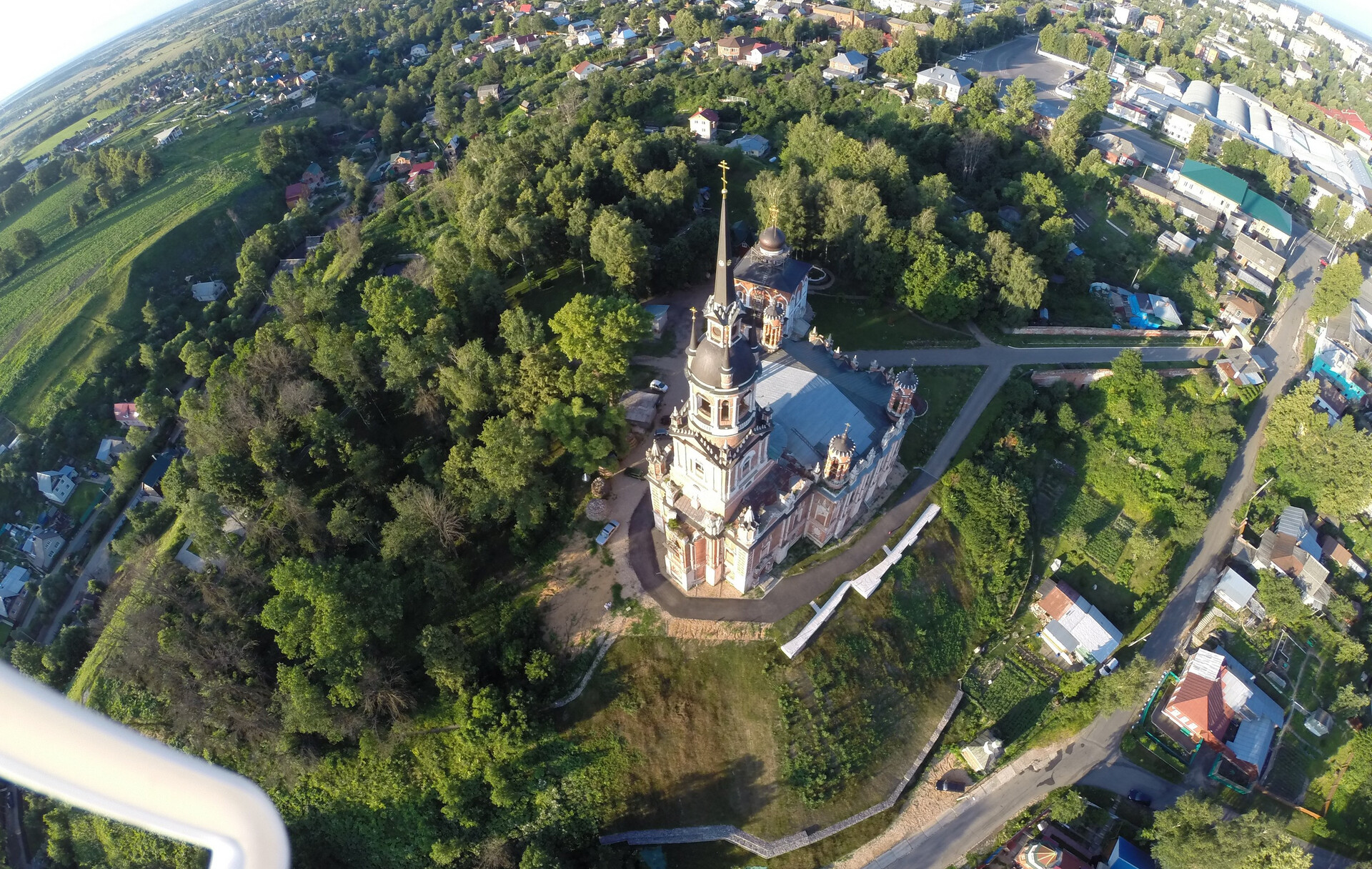 Высота и глубина кремлей Можайска и Рузы