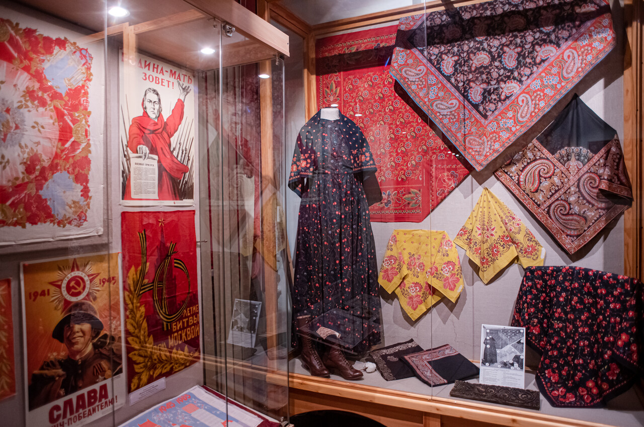 Музей истории русского платка и шали является хранителем более 4000 уникальных экспонатов