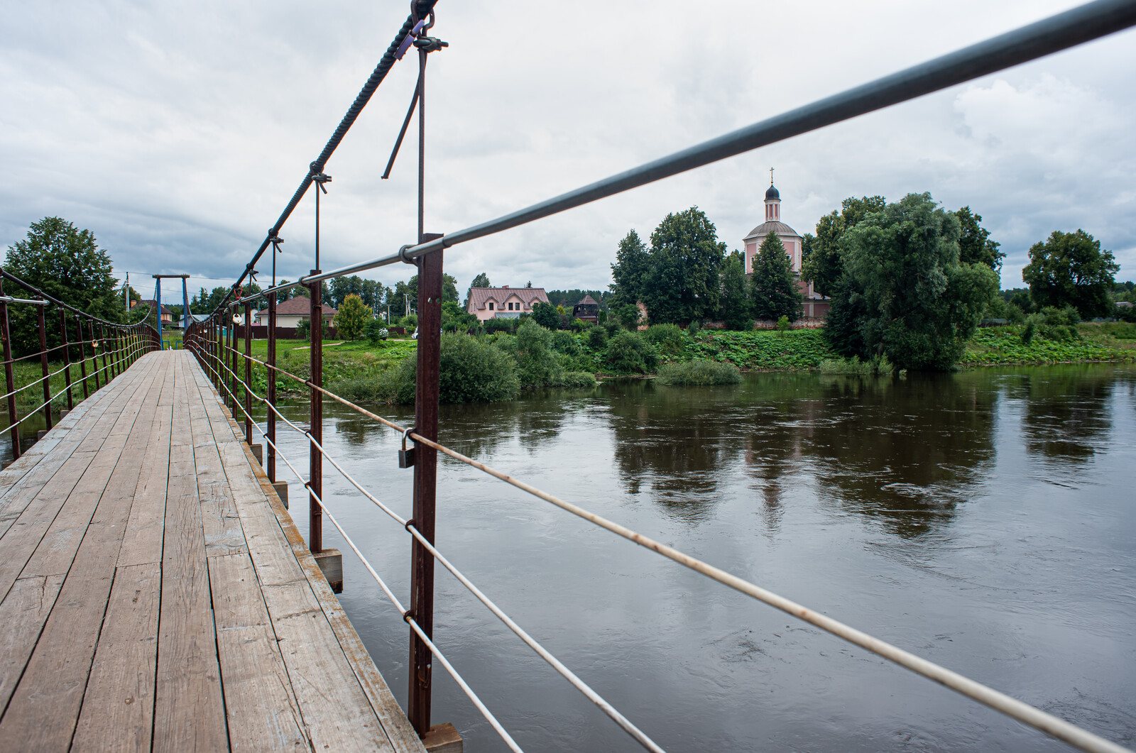 Село Васильевское подвесной мост