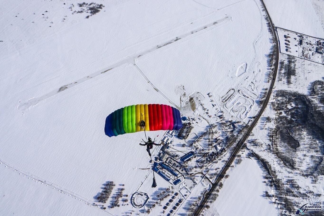 Прыжок с парашютом в аэроклубе «Аэроград Коломна»