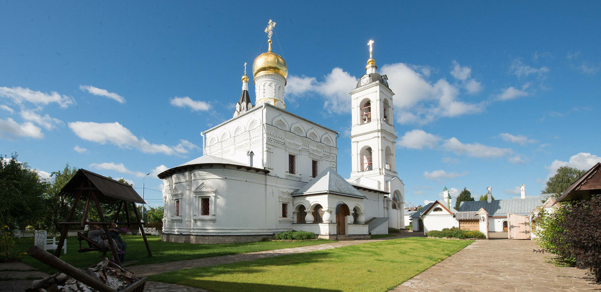 Храм великомученика Димитрия Солунского