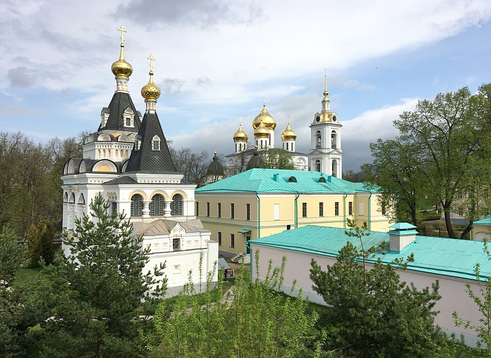 Кремль, музей лягушки и оздоровительные комплексы: куда в Дмитрове сходить пенсионерам