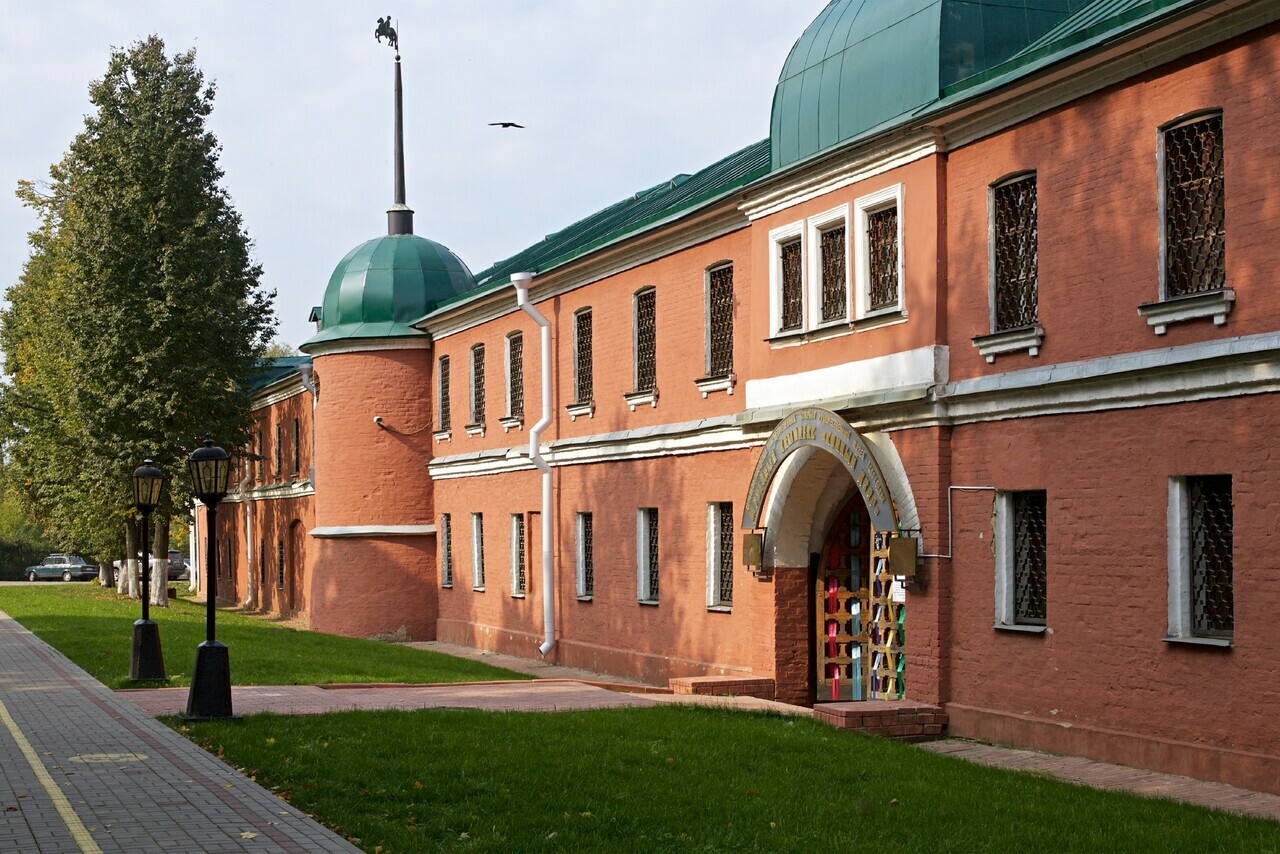 Сайт музея заповедника. Сергиево-Посадский музей-заповедник конный двор. Музейный комплекс конный двор Сергиев Посад. Музей заповедник конный двор Сергиев Посад. Комплекс конный двор Сергиев Посад.