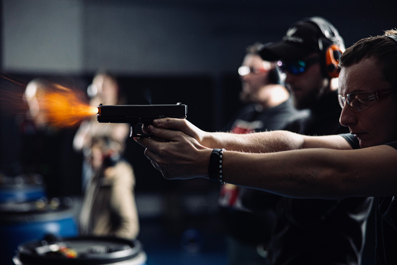 Стрелковые клубы Подмосковья: обучение обращению с оружием для новичков и тиры для профессионалов