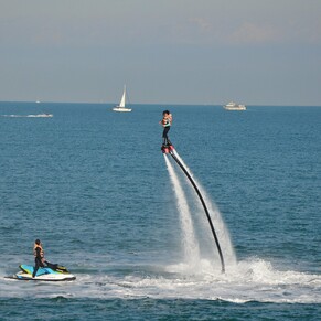 New flyboard school