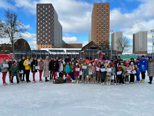 Более 80 юных спортсменов приняли участие в фестивале балета на льду в Люберцах 