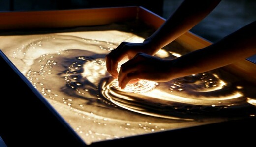 Музыкальная программа с песочной анимацией «Рождественские истории»