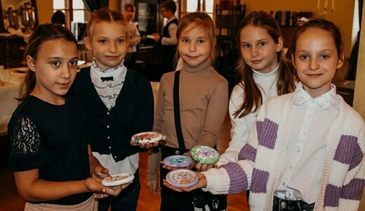 Интерактивная программа с мастер-классом «На них все держится»