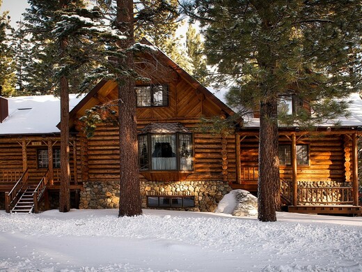 Новый год 2025 в коттедже: 21 лучшее место