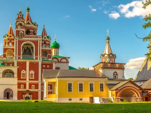 Саввино-Сторожевский монастырь в Звенигороде: жемчужина русской архитектуры с богатой историей