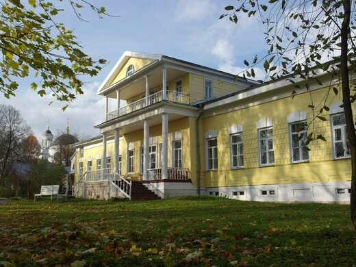 Усадьба Фряново, кинотеатры и музеи: где в Щелкове пенсионерам предоставляют скидки