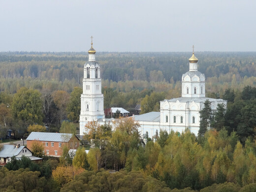 Скидки для пенсионеров в Рошале: дом культуры, банный комплекс и бассейн