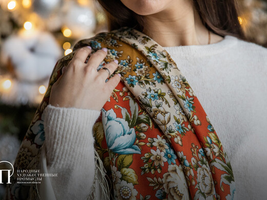 Народные художественные промыслы Подмосковья: Павловопосадские платки