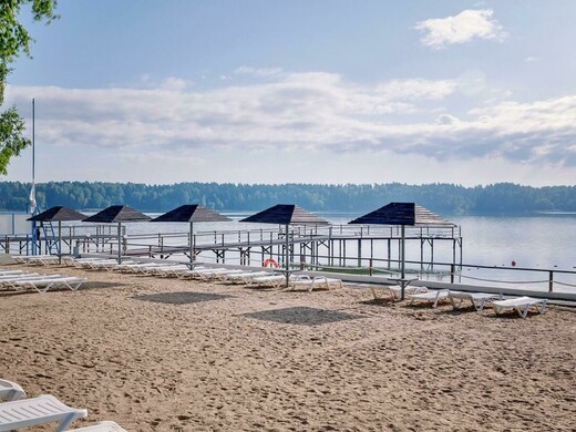 Топ-25 пляжей Подмосковья: где разрешено купаться и отдыхать у воды в Московской области в 2025 году