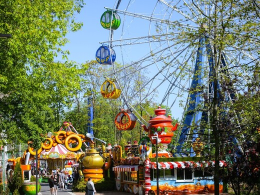 Где покататься на аттракционах в Подмосковье: топ-20 лучших парков для семейного отдыха