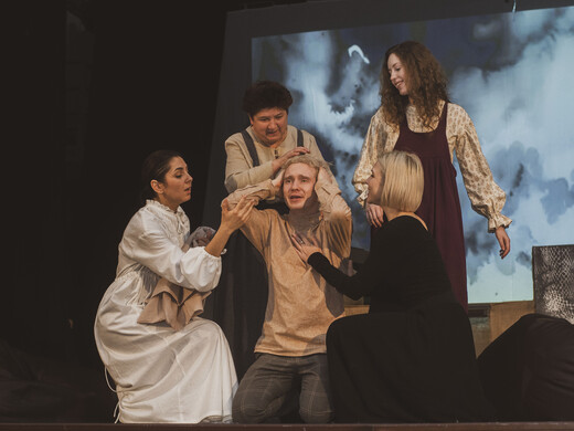 Топ-10 спектаклей подмосковных театров, которые стоит посмотреть этой весной