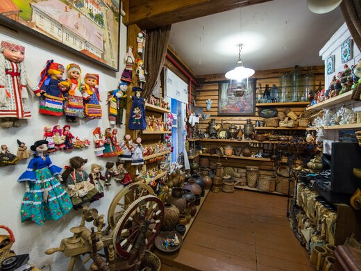 Музей крестьянского быта «Жили-были»: как липовые короба и кованые замки спасли от сноса целую улицу