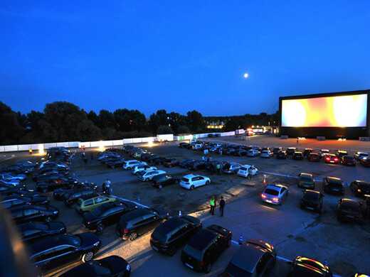 Что покажут в автокинотеатрах Подмосковья: «Марафон желаний», «Аванпост» и «Побег из Шоушенка»