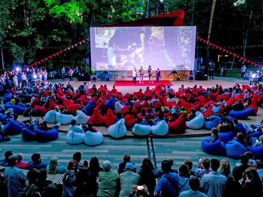 Что покажут в рамках «Кинопарка» в июле: «Родители строгого режима», «Жили-были», «Хэппи-энд»