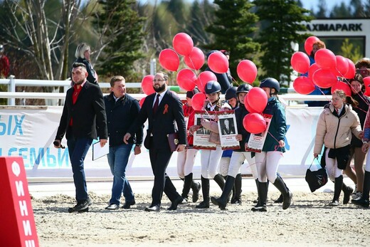 День Победы в Maxima Park