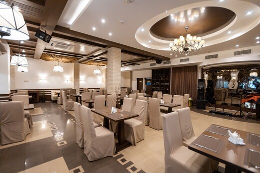 Семейный ресторан «Вилладж»