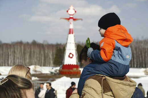 Самое высокое чучело в России сожгут на Масленице в музее-заповеднике «Горки Ленинские»