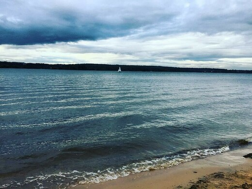 Пляж базы отдыха «Новоалександрово»