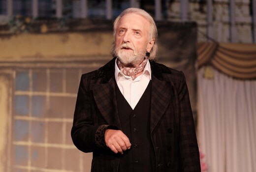 Поэтический вечер «Я люблю апельсины и все, что случайно рифмуется»