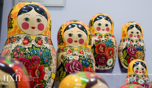 «Прогулка. Посадская матрёшка»