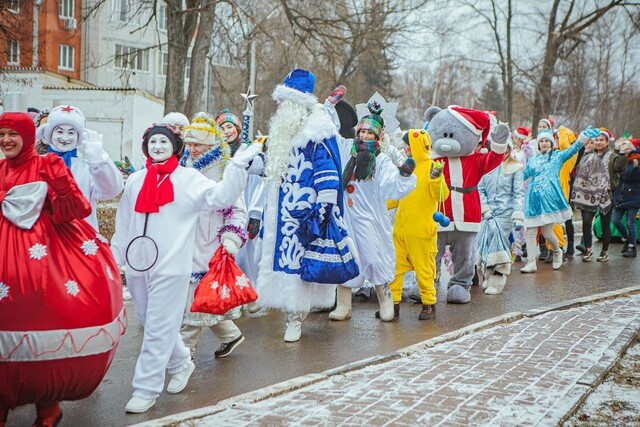 Фестиваль «Парад Дедов Морозов»