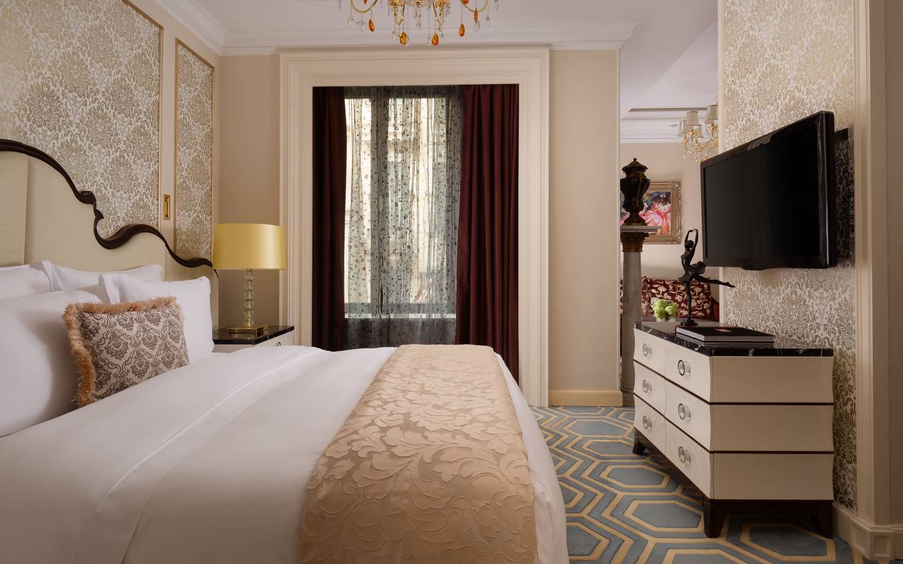 Отель The St. Regis Moscow Nikolskaya