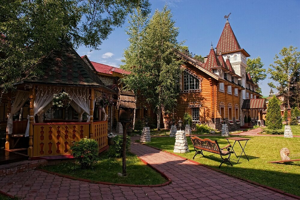 Гостиничный комплекс «Царская деревня»