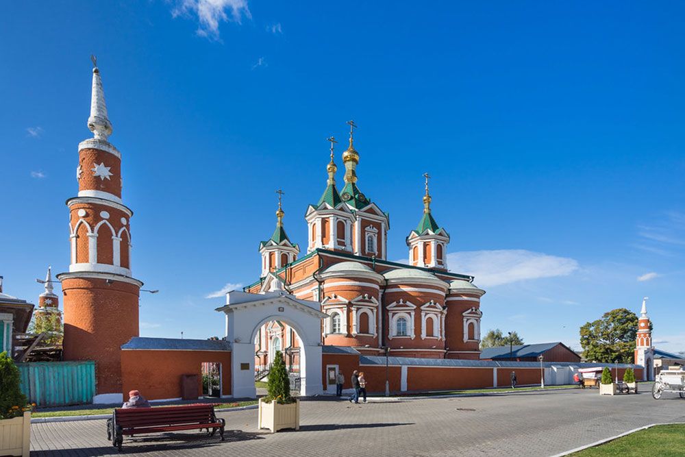 Крестовоздвиженский собор Успенского Брусенского монастыря