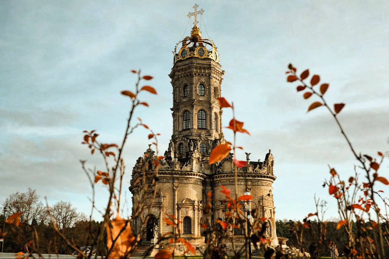 Храм Знамения Богородицы в Дубровицах
