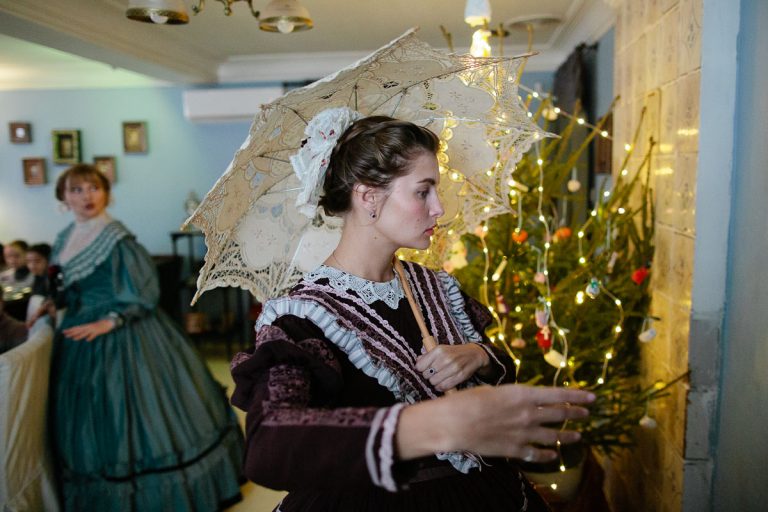 Театрализованная экскурсия «Любовь к трем яблокам и одному апельсину» в музее «Коломенская пастила»