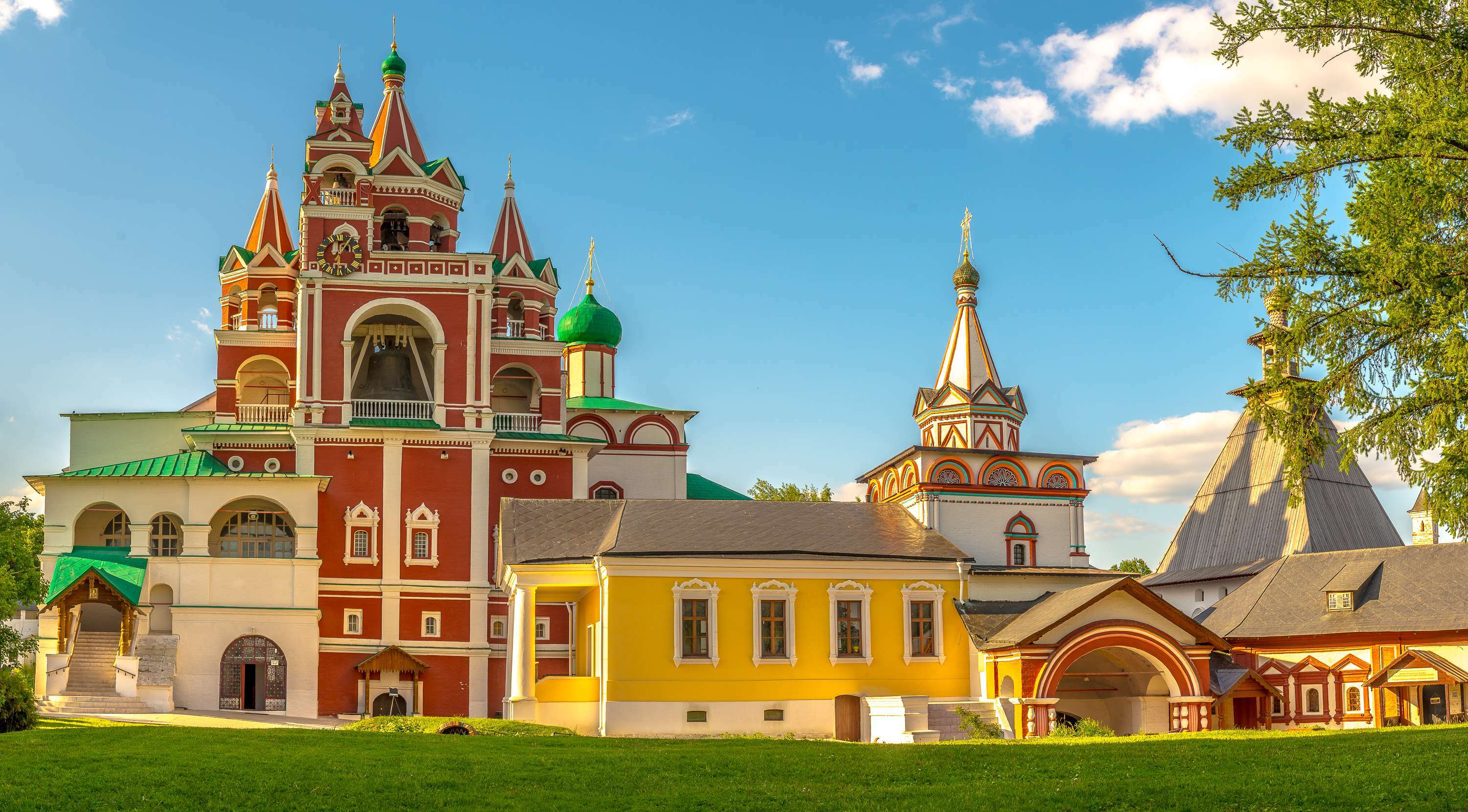 Саввино-Сторожевский монастырь в Звенигороде