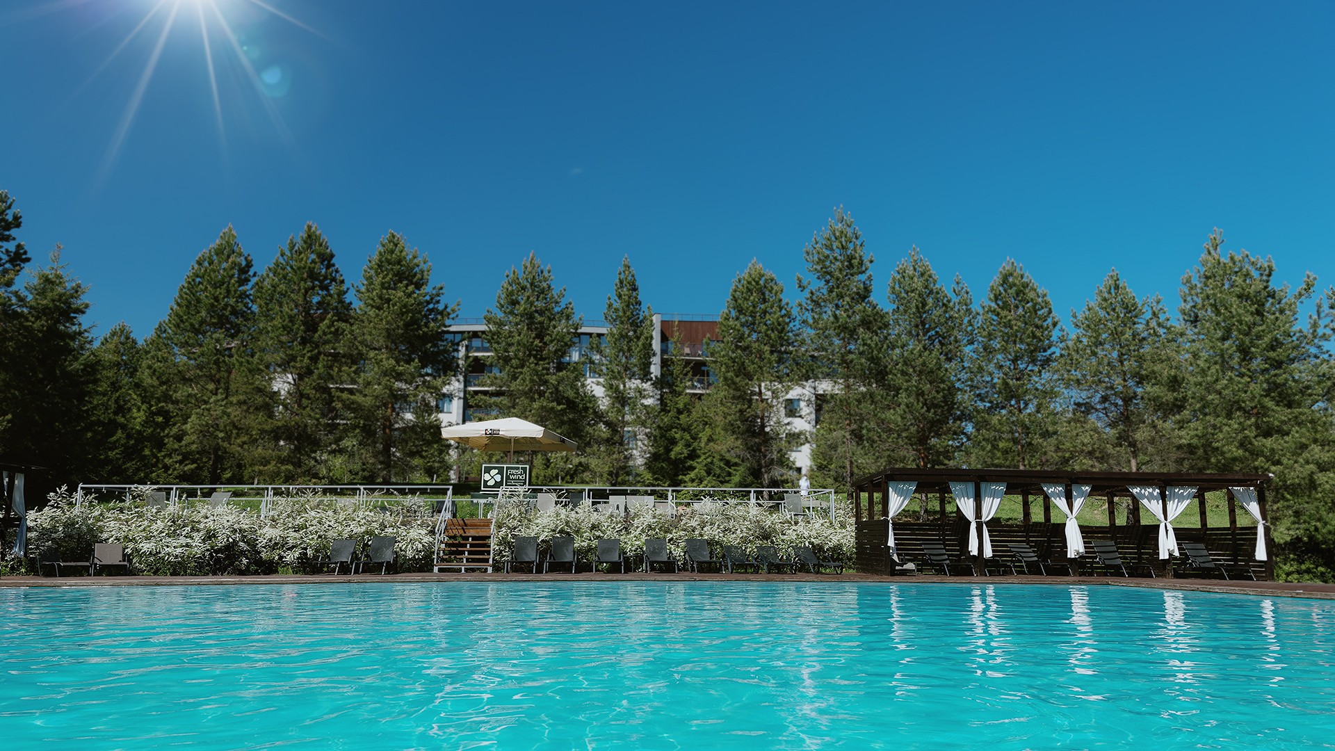 Отель «Свежий ветер»