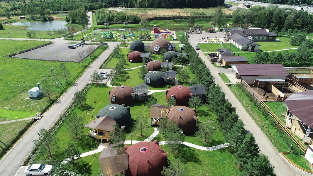 Загородный клуб «Петрухино-клуб»
