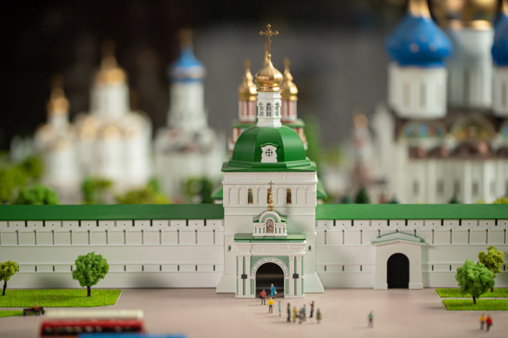 Макет Лавры в Музее архитектуры в миниатюре «Арт-макет». Источник фото: https://museumartmaket.ru/