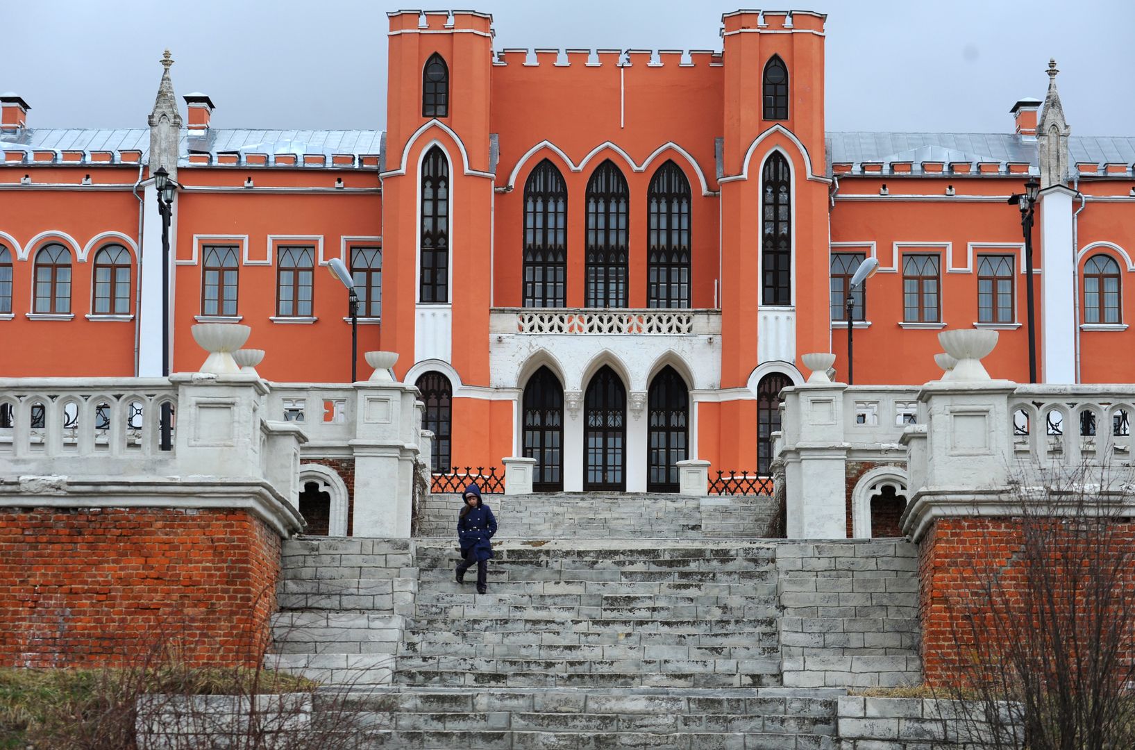 Главный дом усадьбы Марфино. Источник фото: https://медиасток.рф