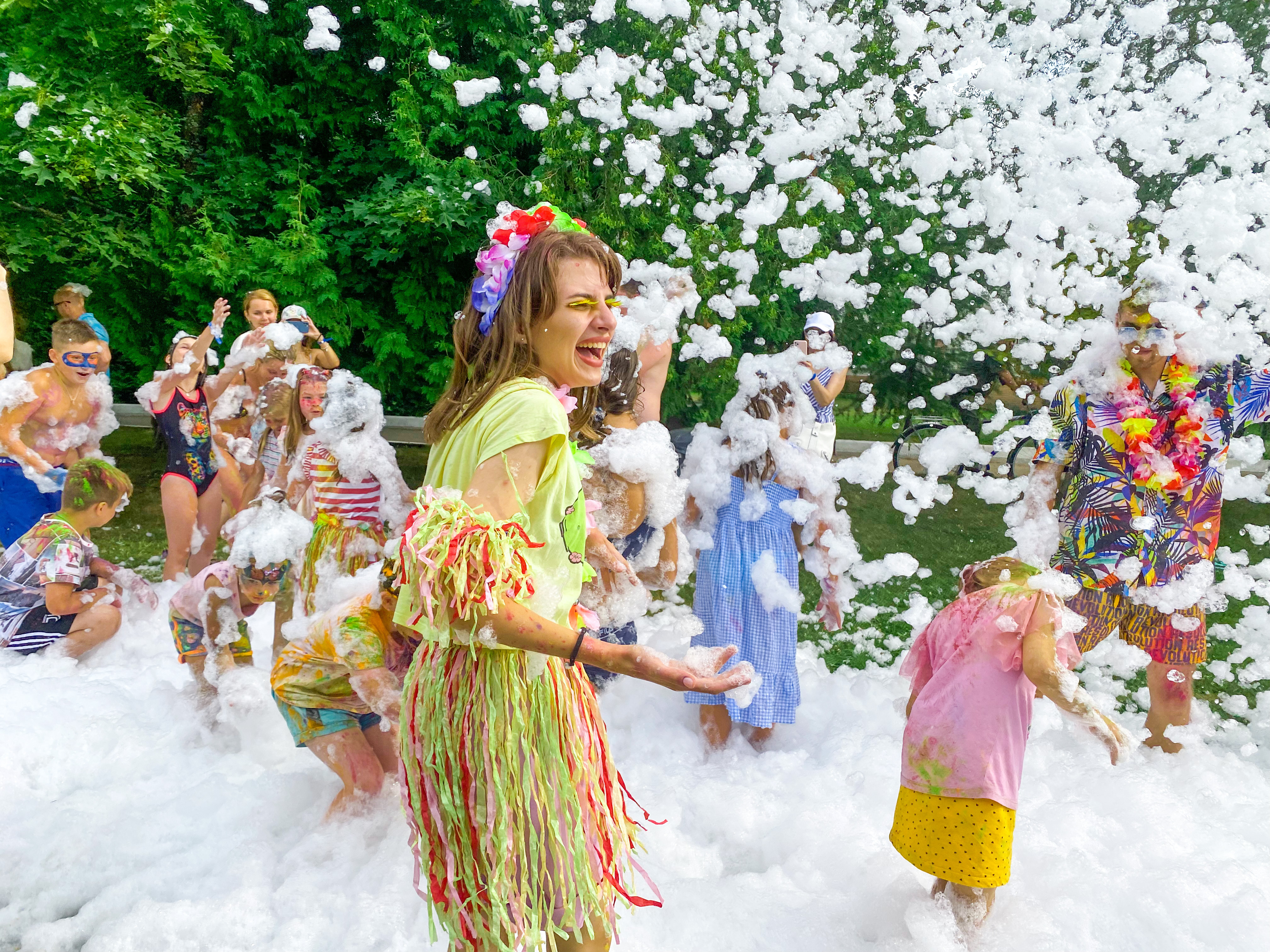 Вечеринка Disco Party в отеле Foresta Festival Park | Путеводитель  Подмосковья