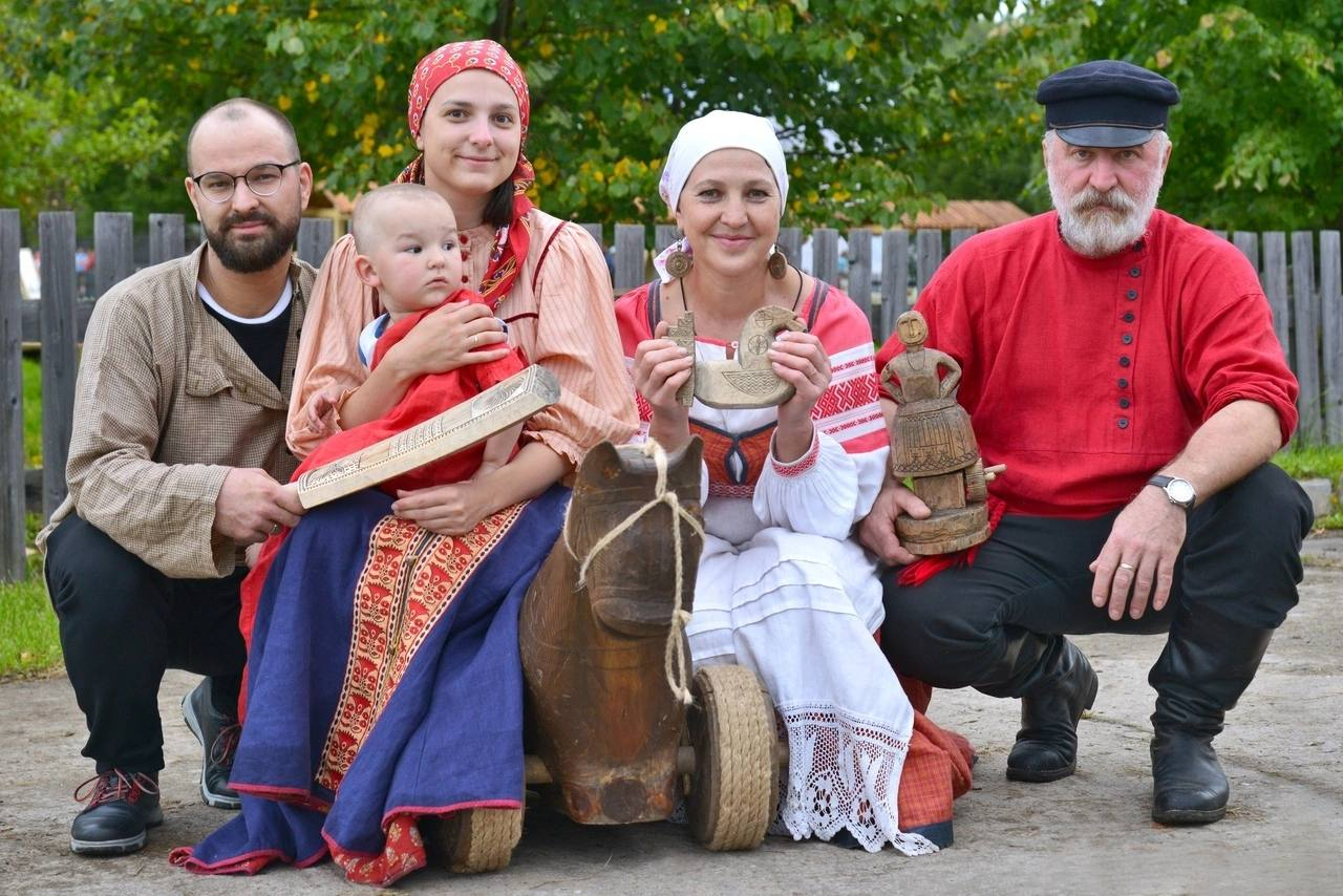 Фестиваль «Медленное ремесло» в Слободе Глушенковых