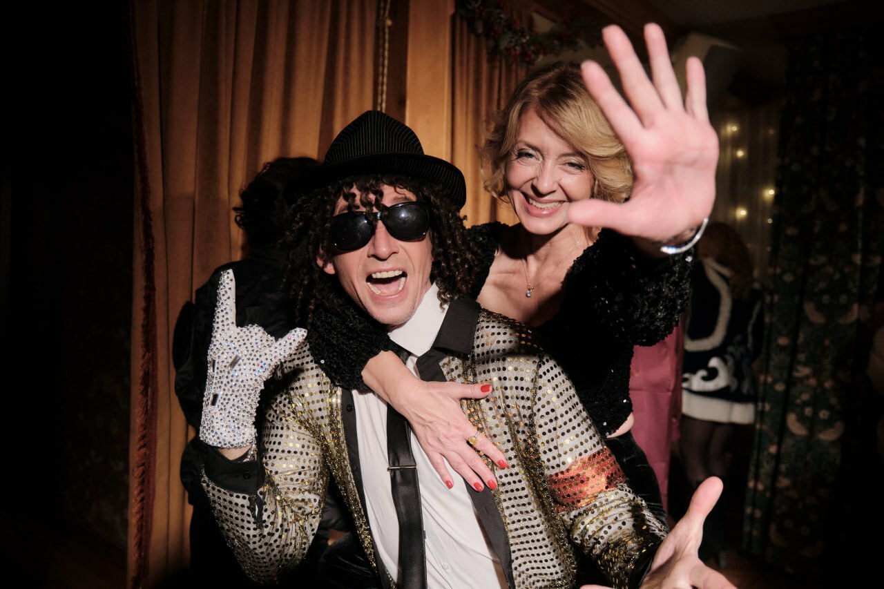 Праздничный ужин с концертом в трактире «Рыба»