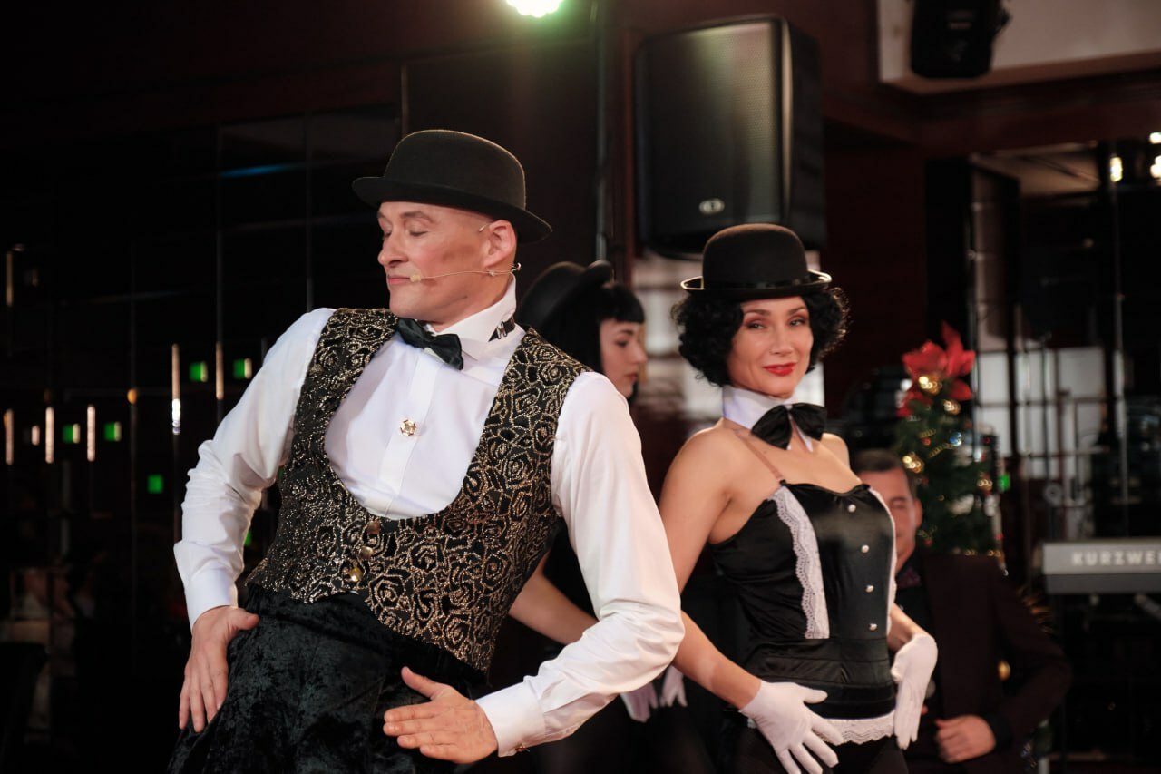 Новый год в ресторане «Зеленый Дятел»