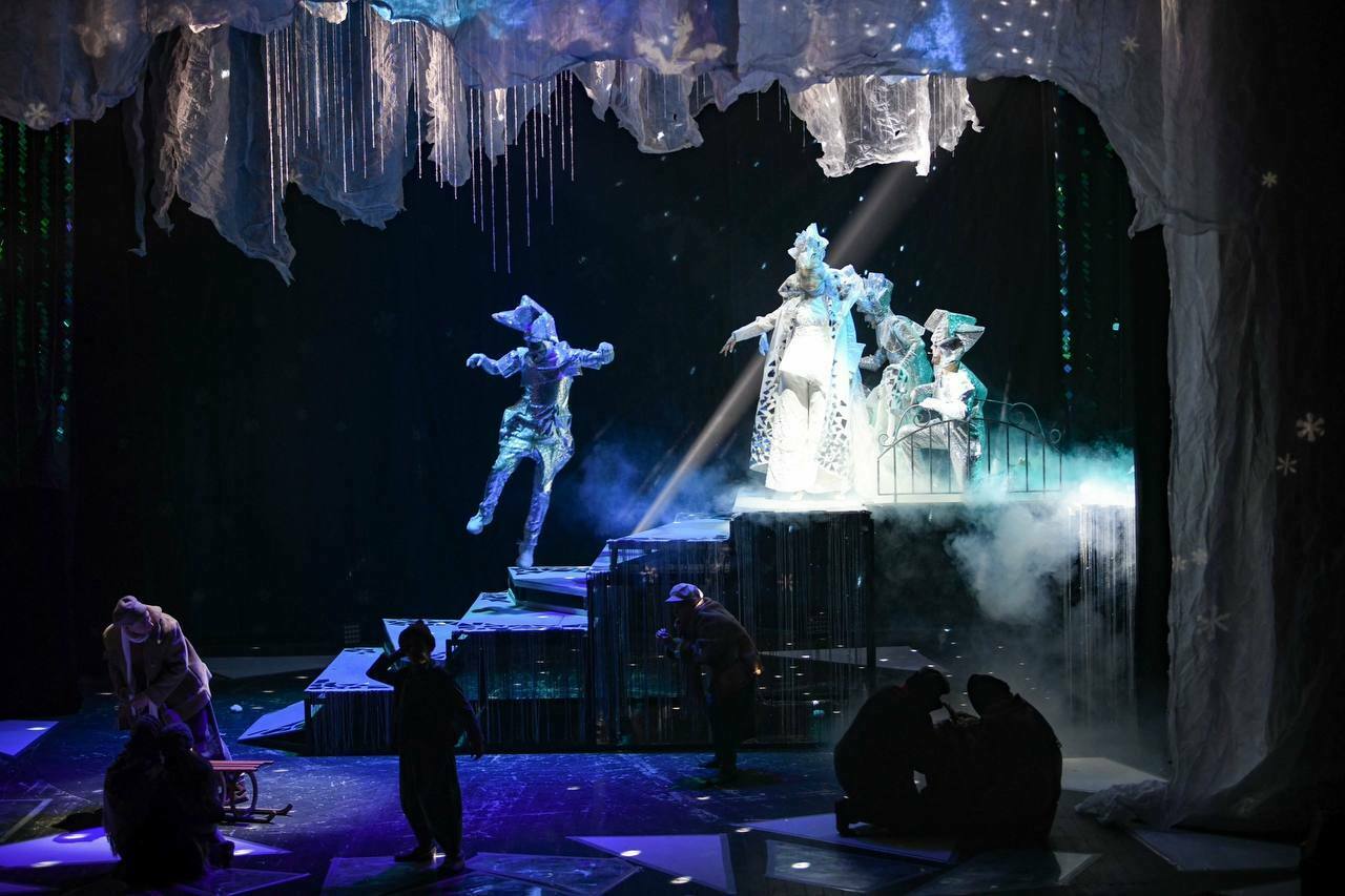 Новогодний спектакль «Снежная королева»