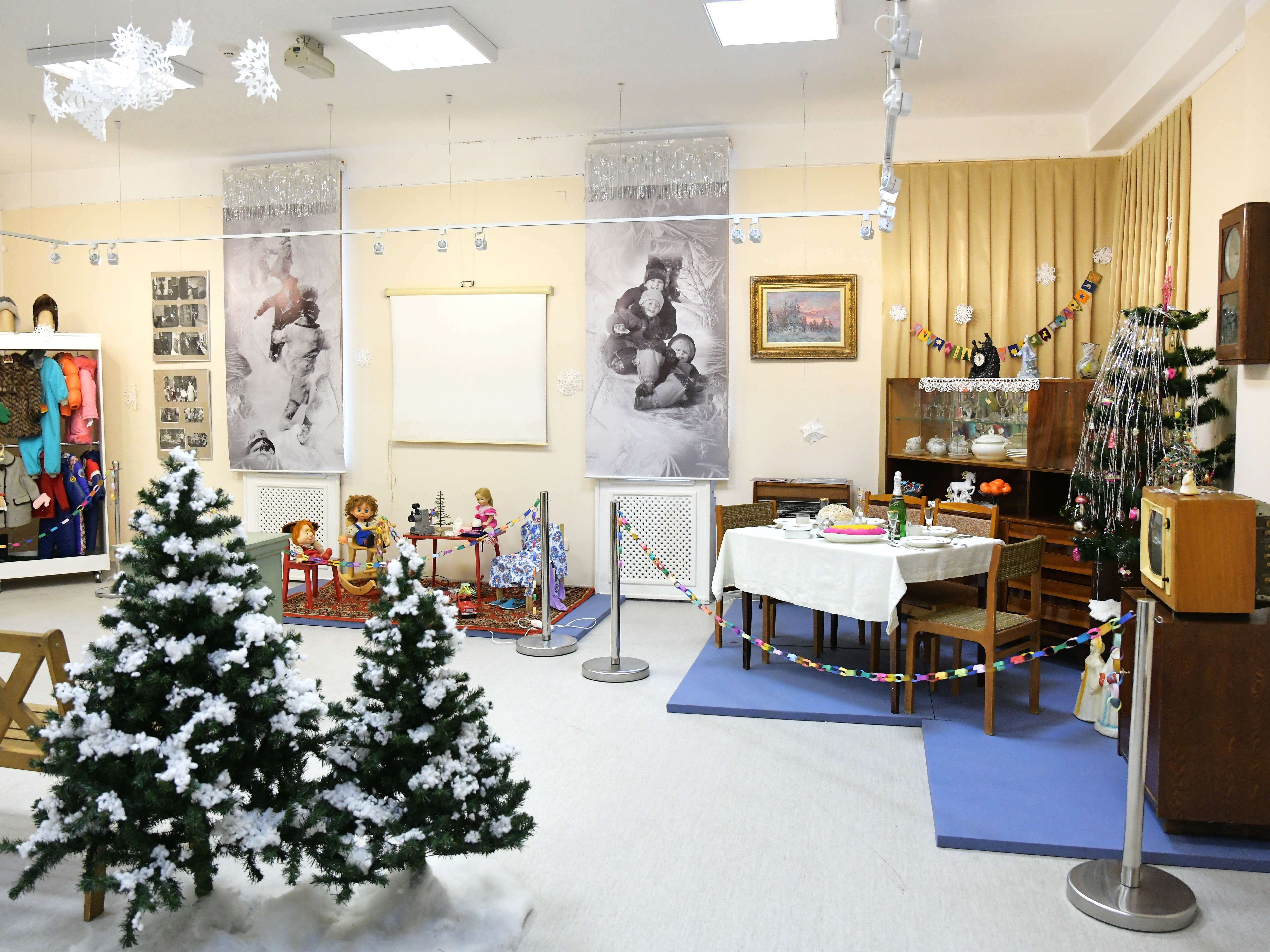 Выставка «Зима. Счастье. Новый год»