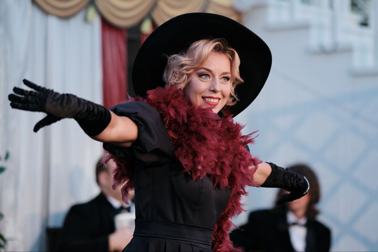 Весенний концерт с десертом в ресторане «Зеленый дятел»