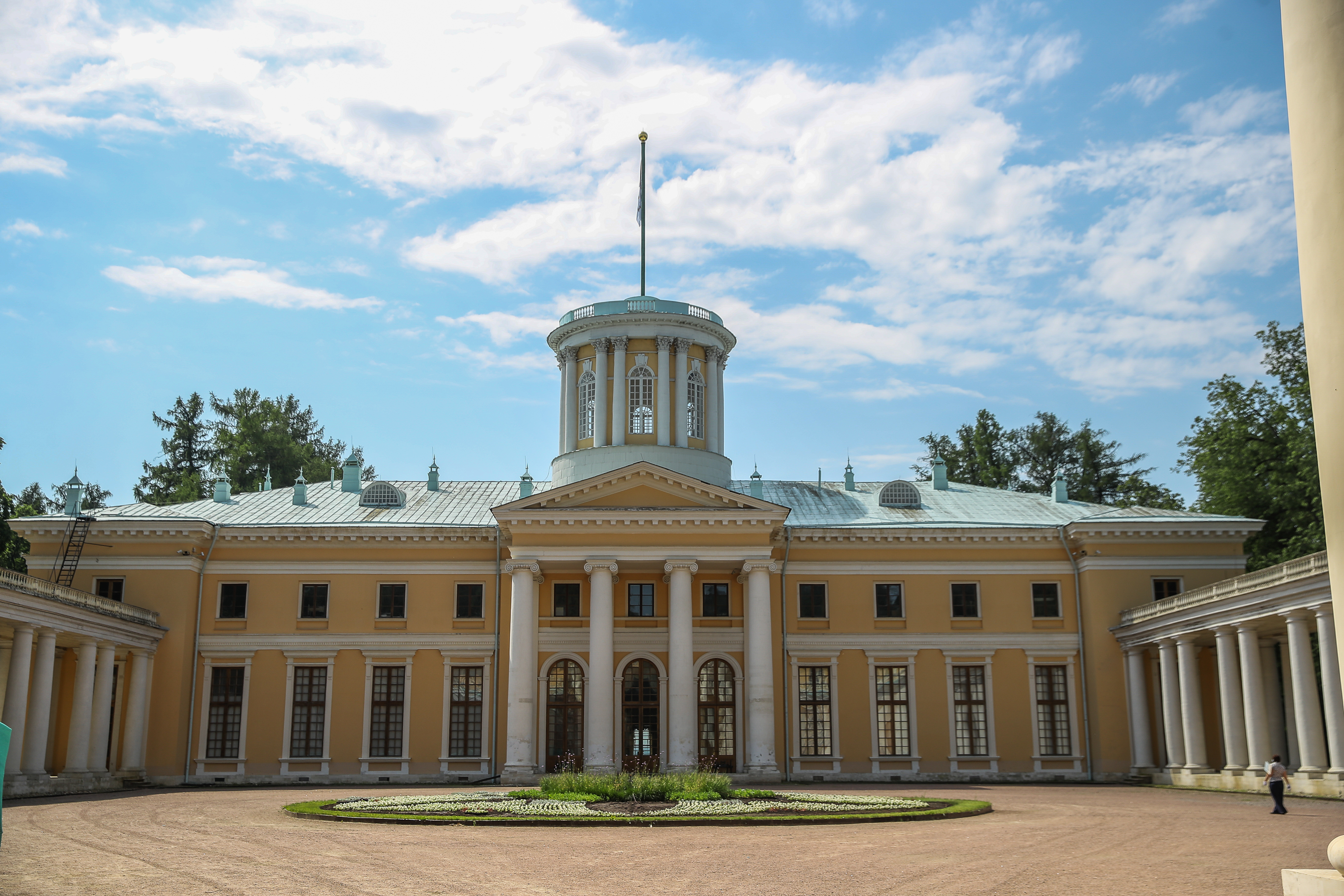Музей-заповедник «Архангельское» в Краногорске