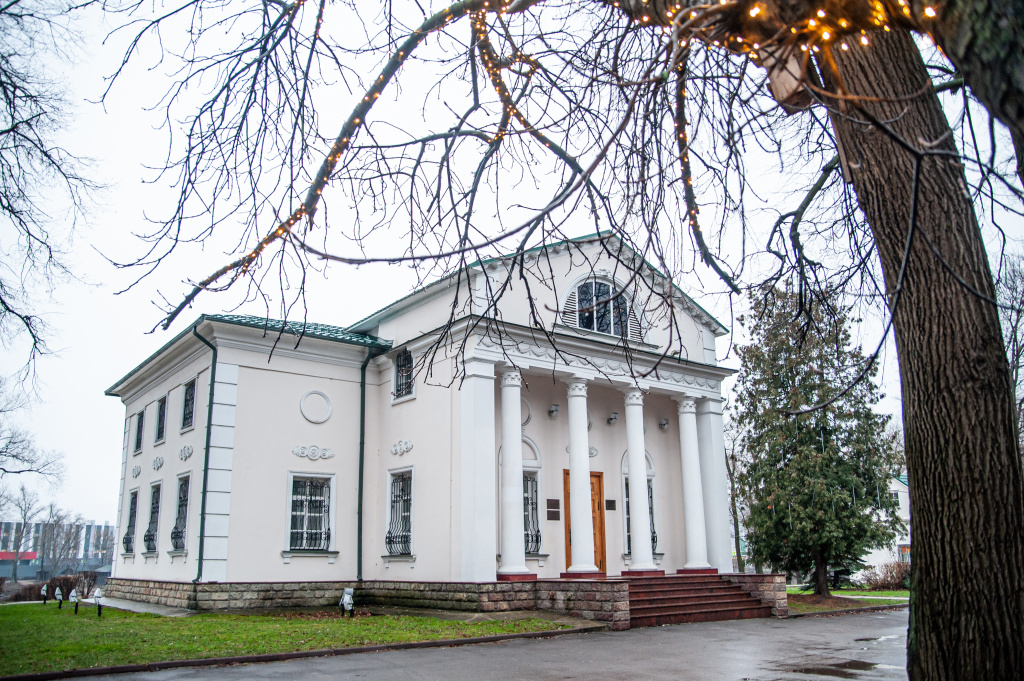 Усадьба Белая Дача