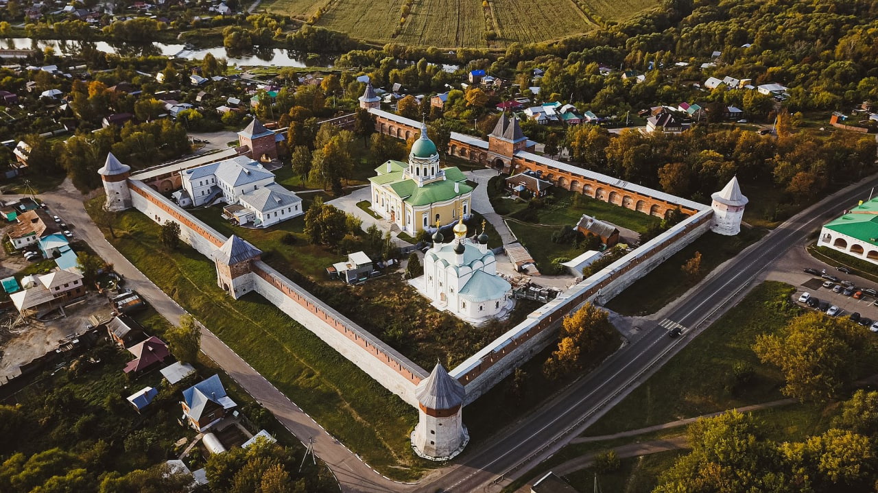 Зарайский кремль — самый маленький в России и единственный полностью сохранившийся кремль в Подмосковье